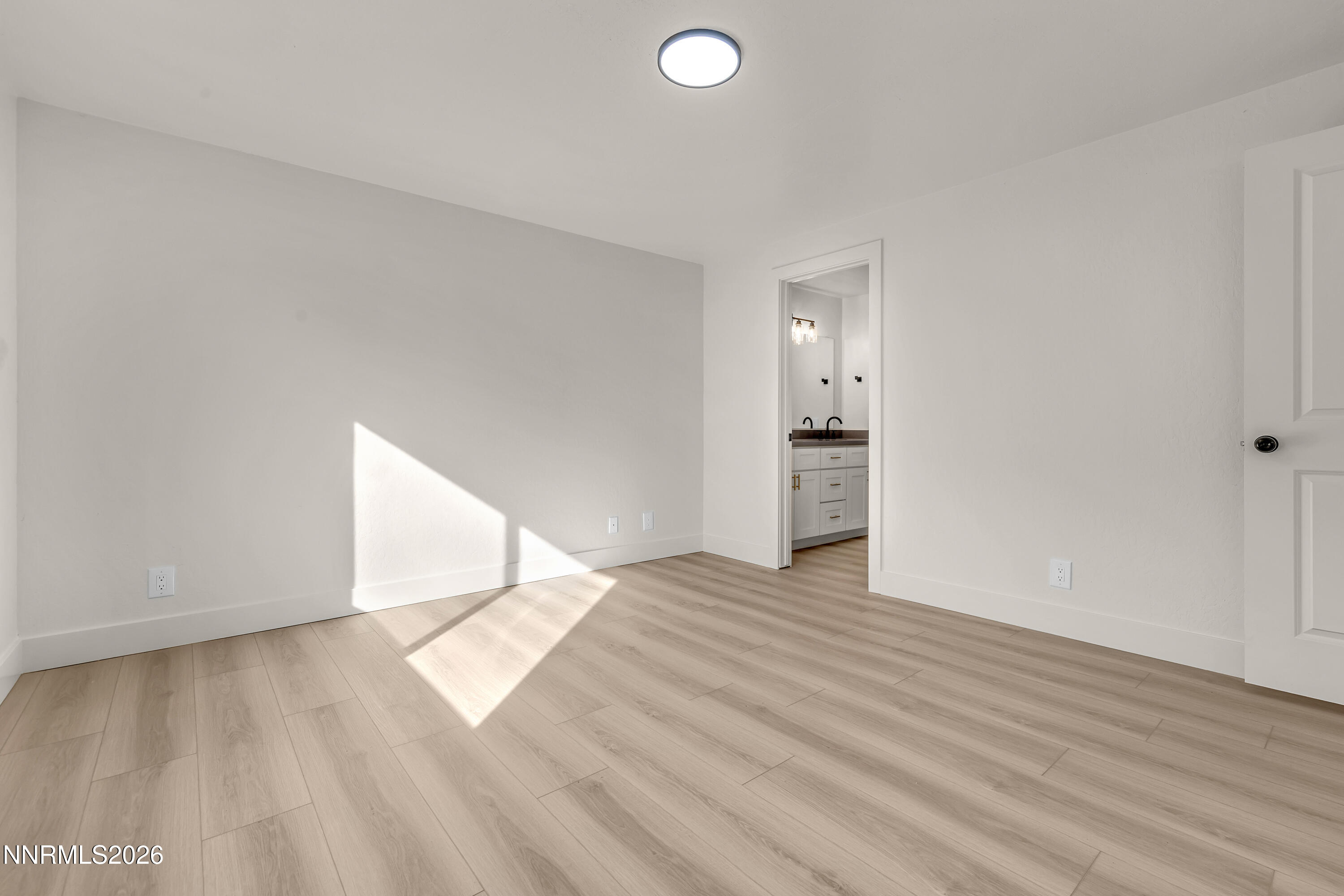 6790 Sandia Drive Reno, NV 89523 - Photo 17 of 38 Sandia6790-018