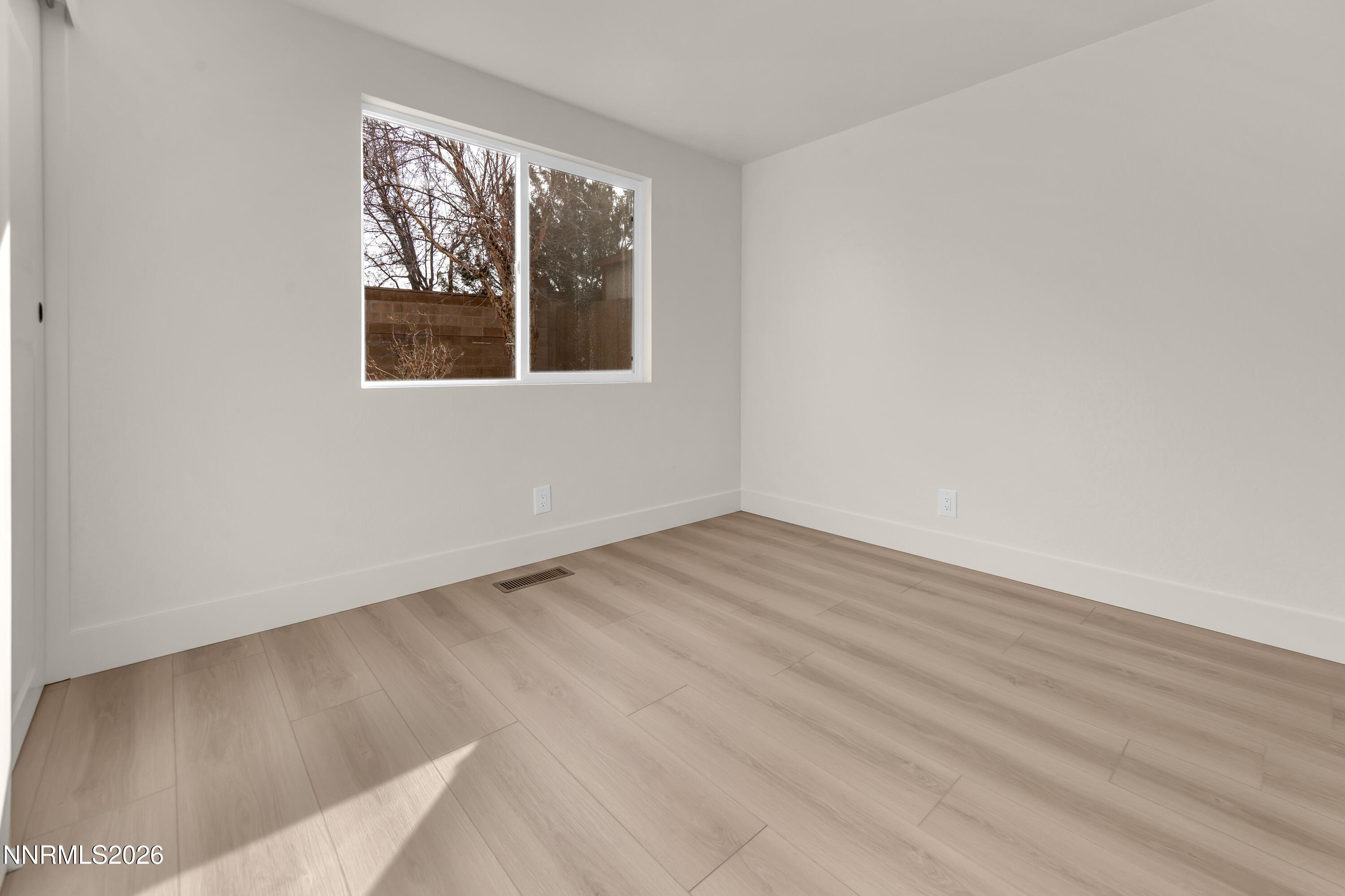 6790 Sandia Drive Reno, NV 89523 - Photo 23 of 38 Sandia6790-024