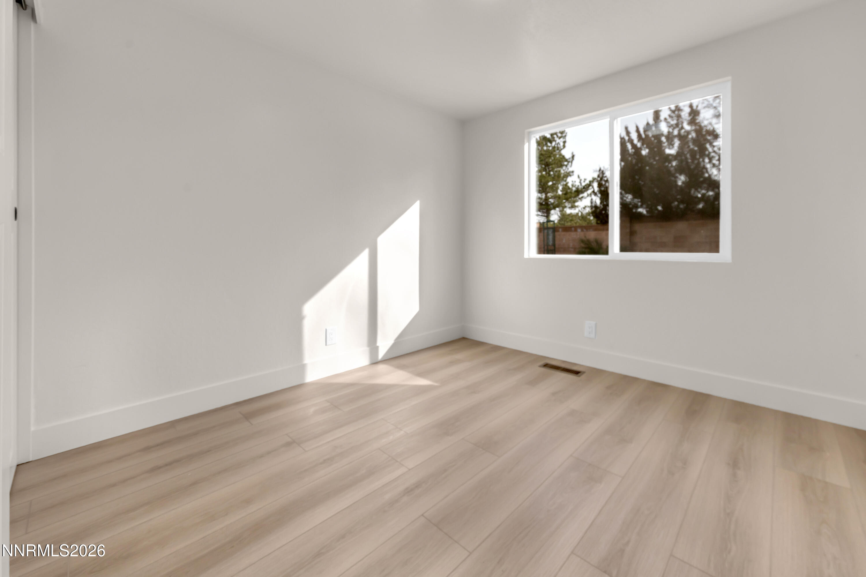 6790 Sandia Drive Reno, NV 89523 - Photo 25 of 38 Sandia6790-026