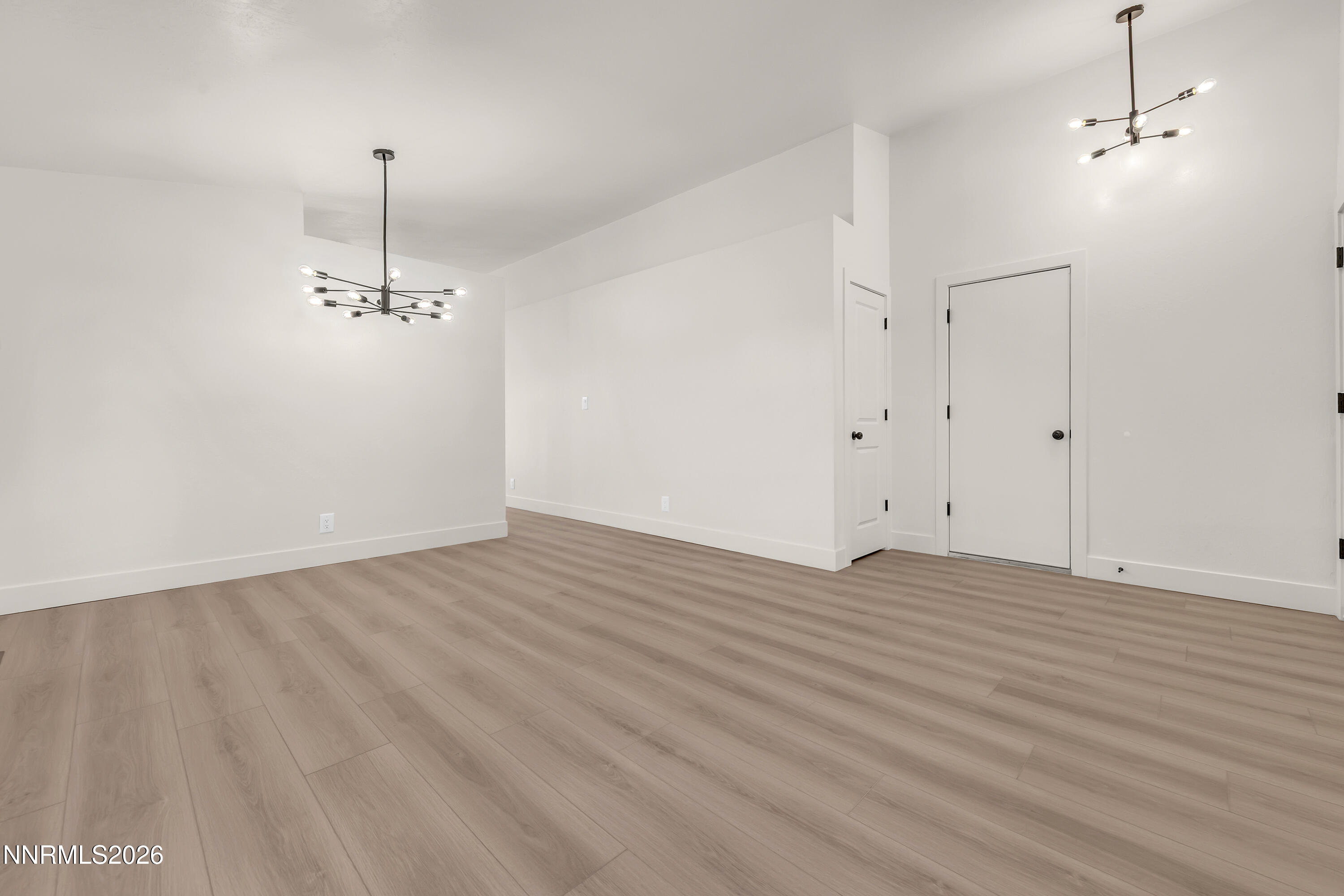 6790 Sandia Drive Reno, NV 89523 - Photo 7 of 38 Sandia6790-005