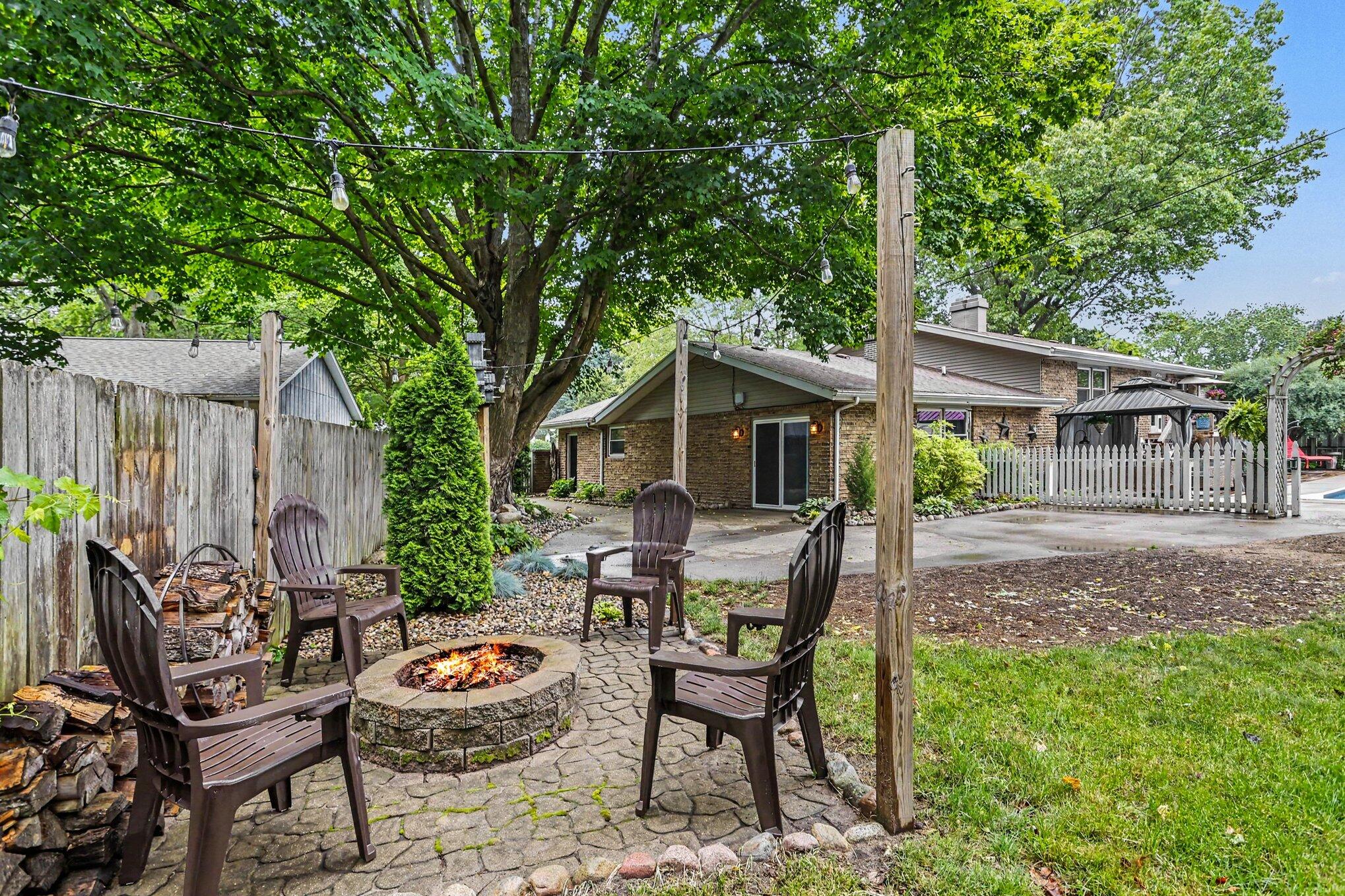 1556 Jasmine Road St. Joseph, MI 49085 - Photo 28 of 31 031_file_2627