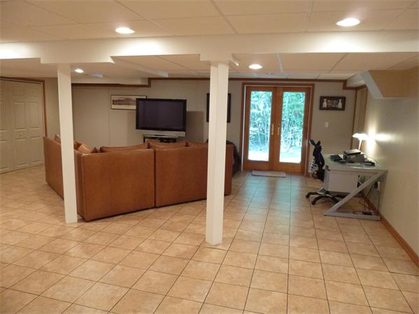 22 Ridgeway Road North Reading, MA 01864 - Photo 27 of 30 Gallery Image 27