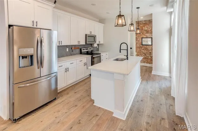 $310,000 | 3714 Texas Avenue, St. Louis, MO 63118