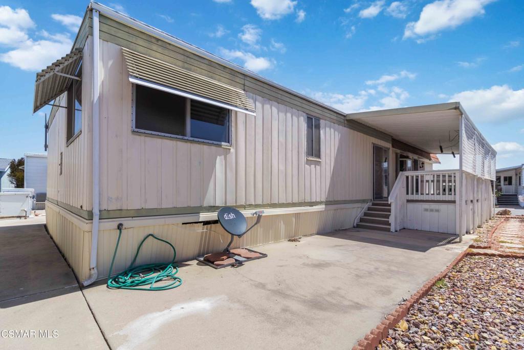 195 Tierra Rejada Road, Unit 201 Simi Valley, CA 93065 - Photo 49 of 50