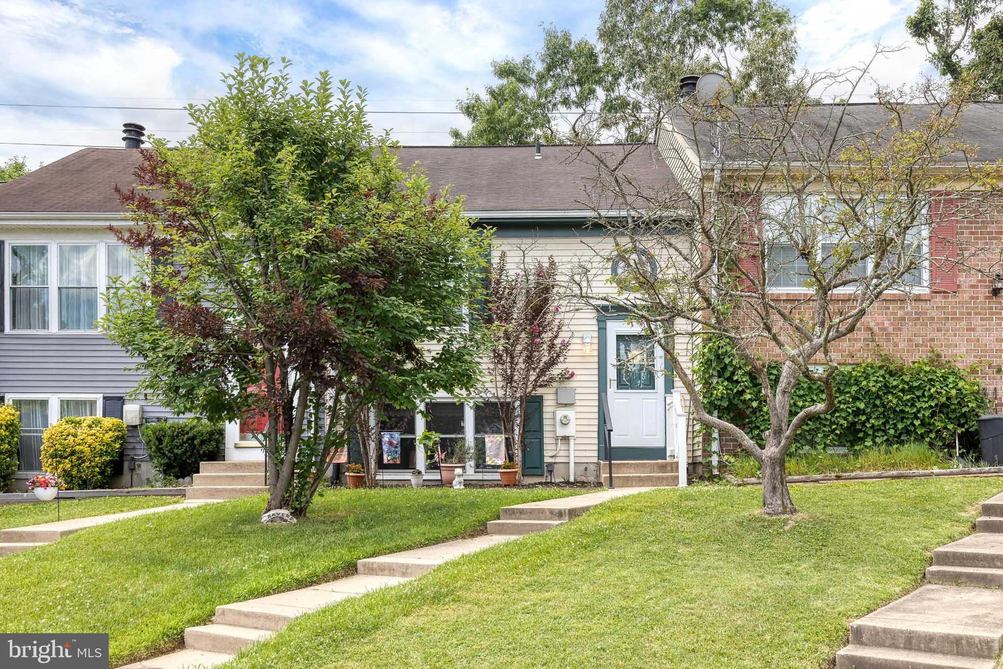 8626 Castlemill Circle Baltimore, MD 21236 - Photo 2 of 29