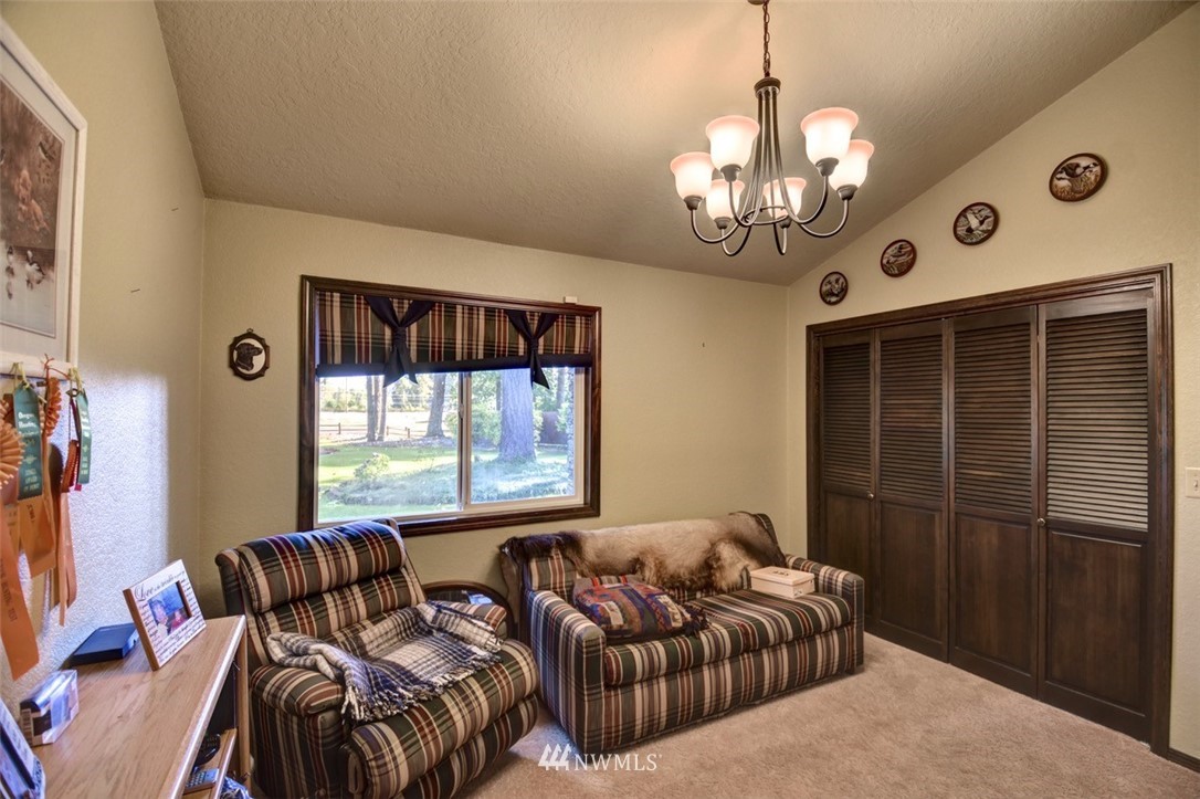156 Gassman Road Castle Rock, WA 98611 - Photo 27 of 40 Gallery Image 27