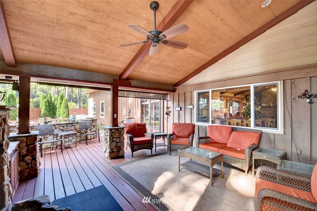 156 Gassman Road Castle Rock, WA 98611 - Photo 32 of 40 Gallery Image 32