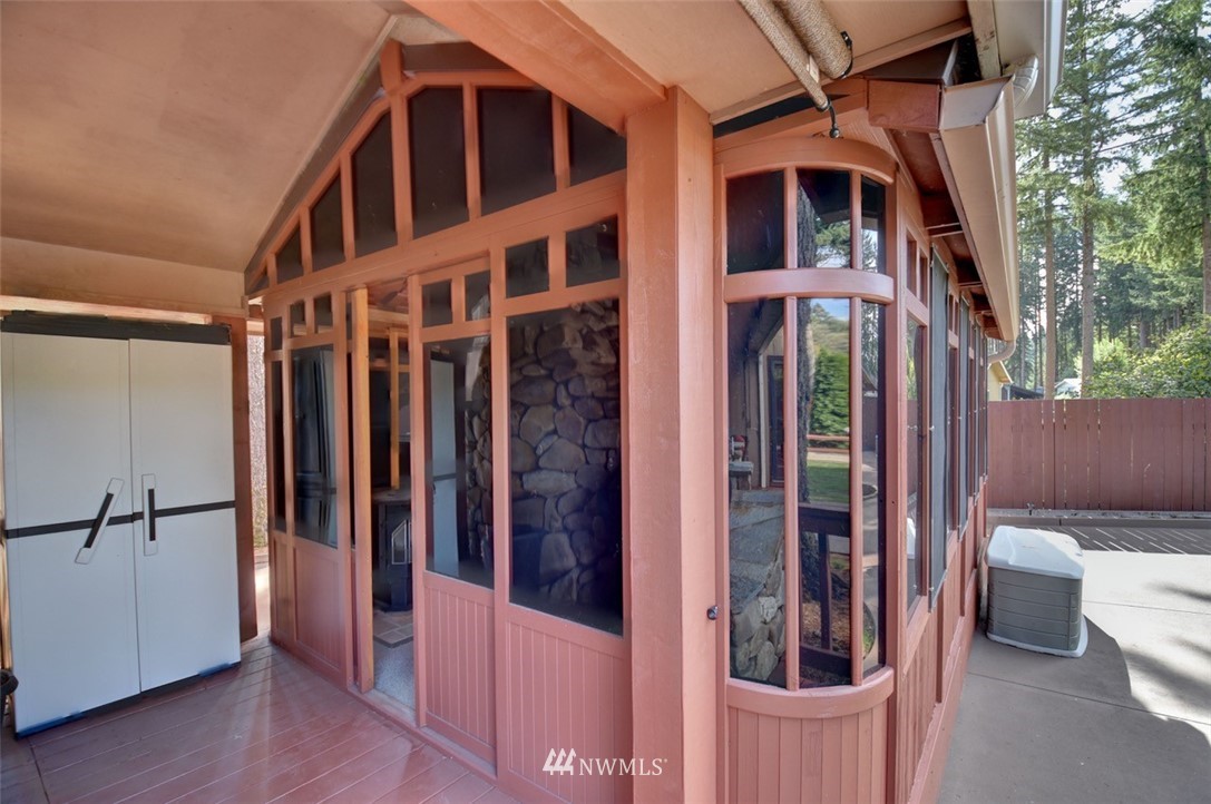 156 Gassman Road Castle Rock, WA 98611 - Photo 34 of 40 Gallery Image 34