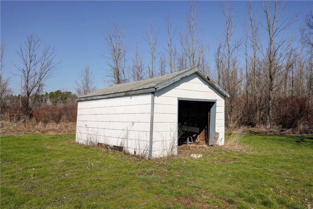 1084 Lawrence Road Clarkson, NY 14468 - Photo 27 of 30