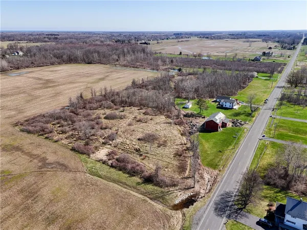 $179,900 | 1084 Lawrence Road, Clarkson, NY 14468
