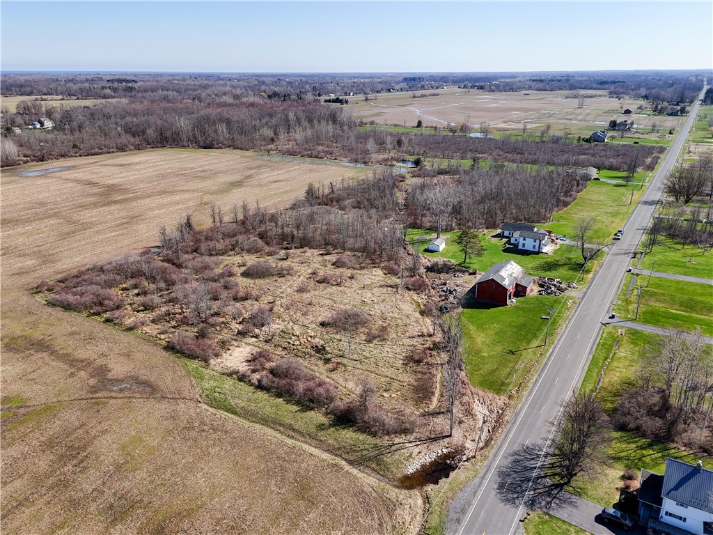 1084 Lawrence Road Clarkson, NY 14468 - Photo 6 of 30