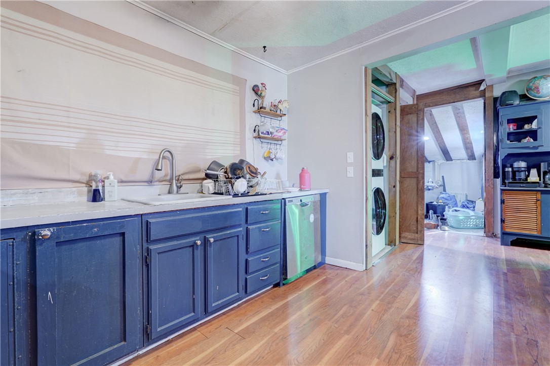 1084 Lawrence Road Clarkson, NY 14468 - Photo 9 of 30