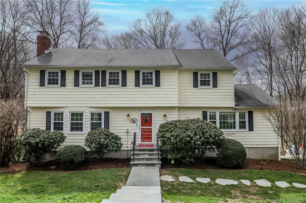 8 Old Musket Lane, Ridgefield, CT 06877 Compass