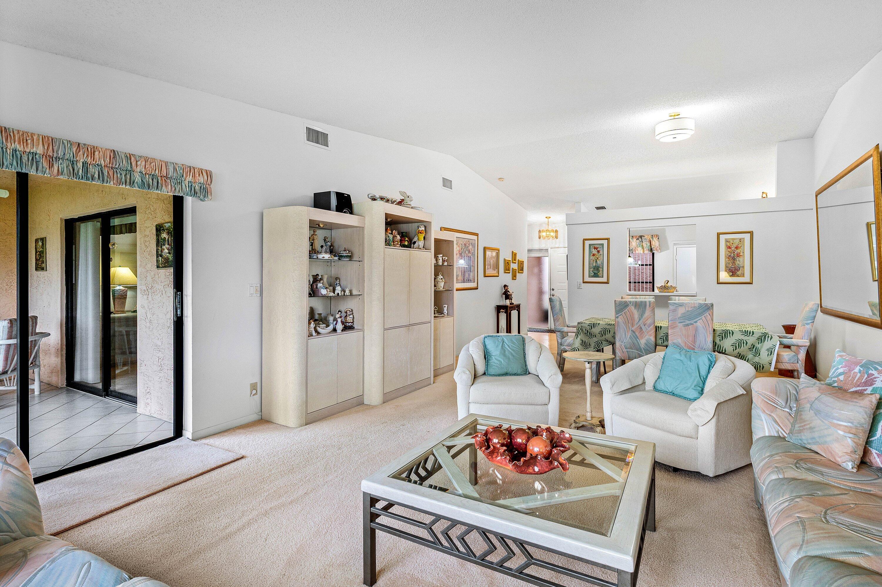 8282 Springlake Drive Boca Raton, FL 33496 - Photo 16 of 40 Living/Dining Room