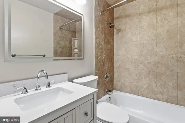 $2,700 | 20 Lea Pond Court, Montgomery Village, MD 20886