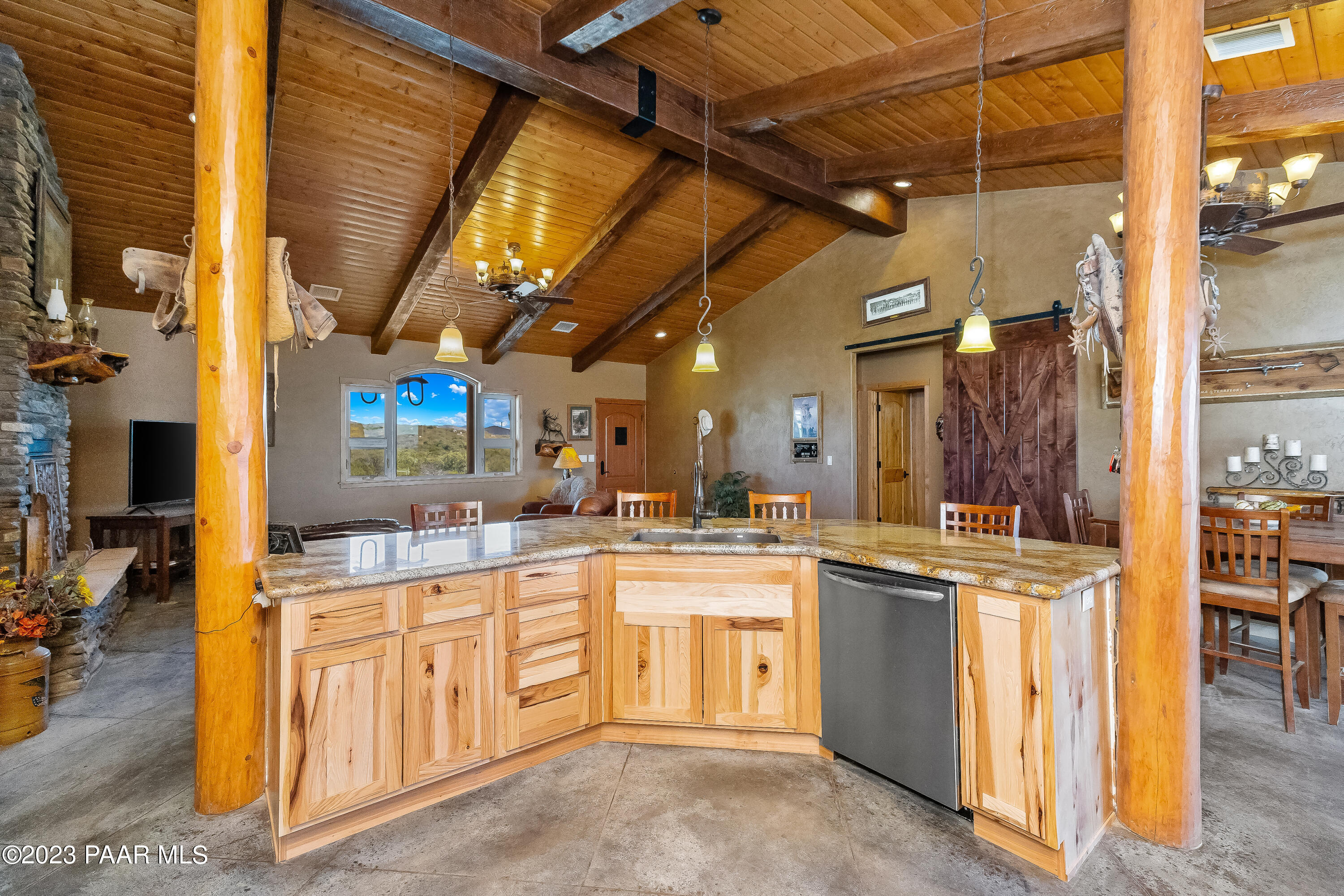1300 North Shalom Rnch Road Dewey, AZ 86327 - Photo 4 of 36 004_Kitchen