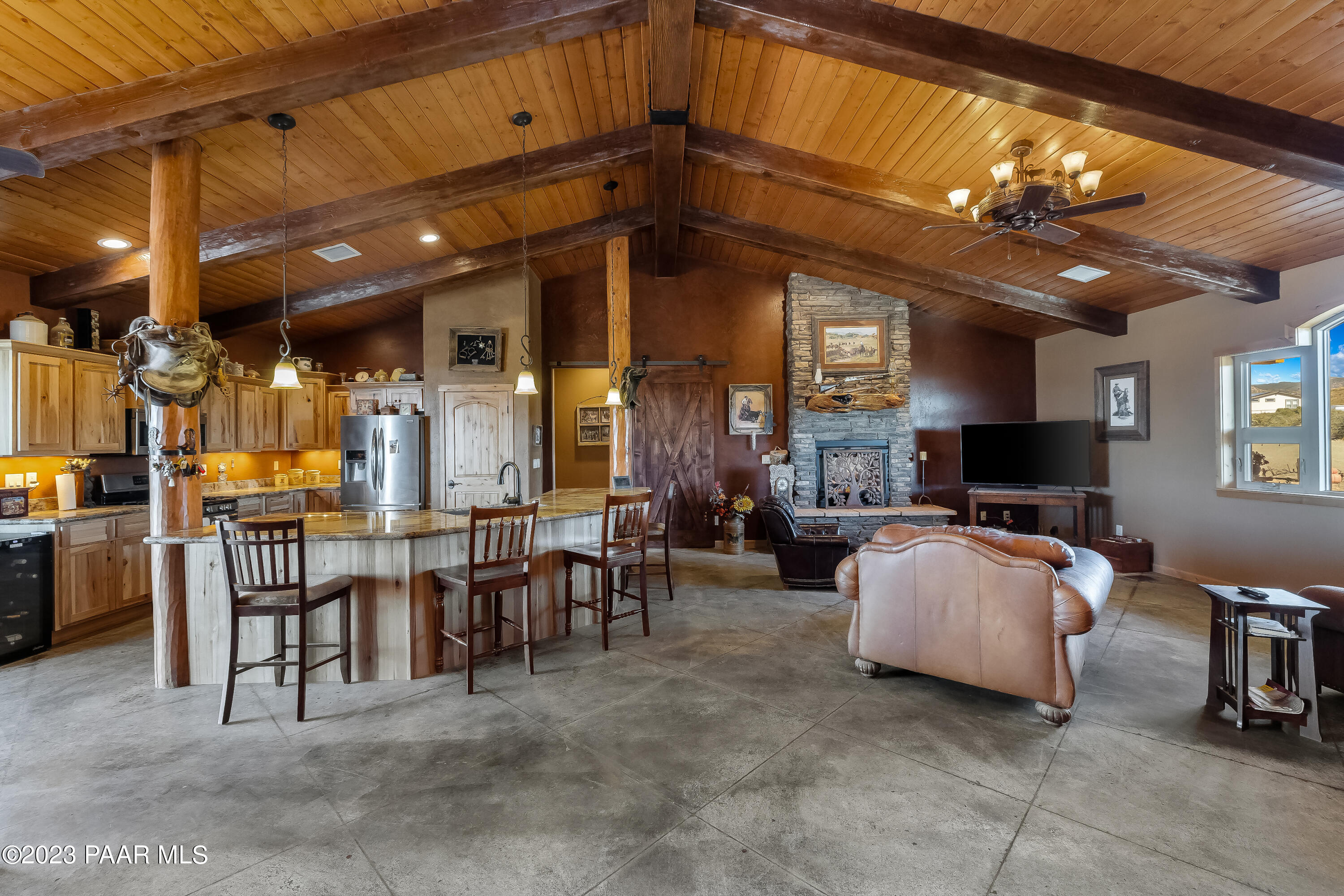 1300 North Shalom Rnch Road Dewey, AZ 86327 - Photo 6 of 36 006_Kitchen and Living Room
