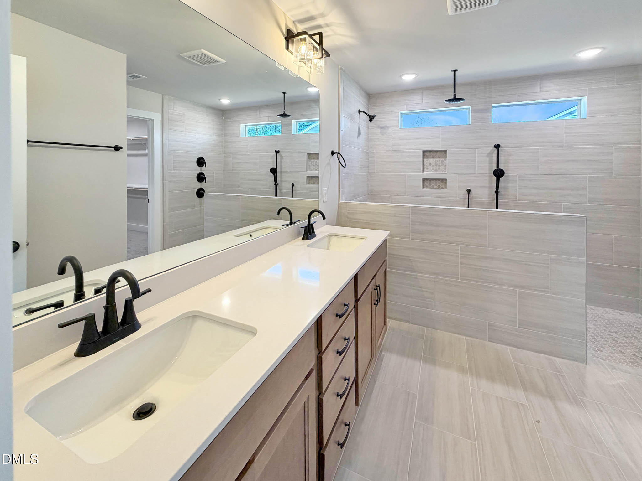 111 Merle Way Zebulon, NC 27597 - Photo 27 of 41 Owners Bath