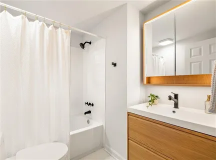 $399,900 | 1377 Martin Luther King Junior Drive Southwest, Atlanta, GA 30314