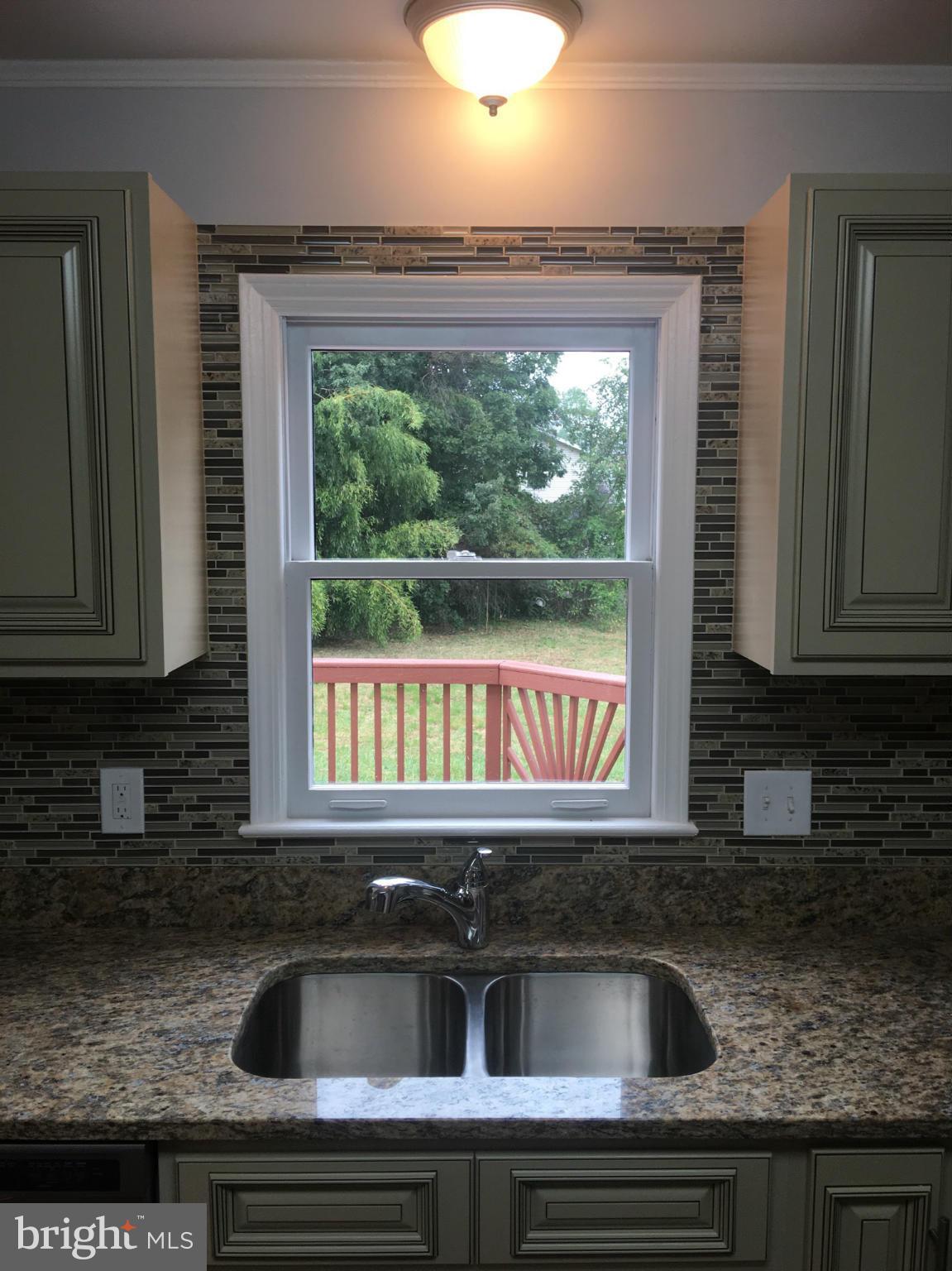 8712 Chestnut Ridge Drive Laurel, MD 20707 - Photo 13 of 29 Kitchen