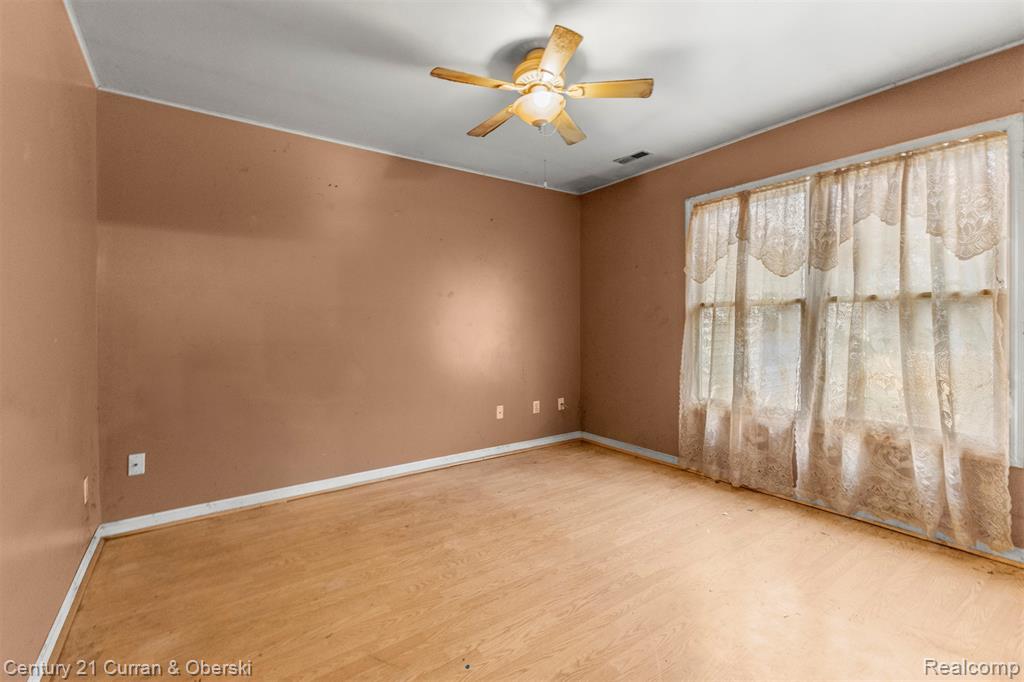 12941 Mayer Road Maybee, MI 48159 - Photo 8 of 49