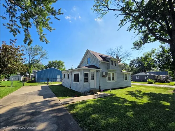 $155,000 | 131 West 5th Street, Adrian, MO 64720