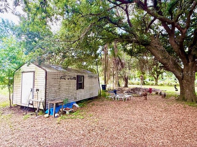 8206 Back Road Plant City, FL 33565 - Photo 21 of 38 Gallery Image 21