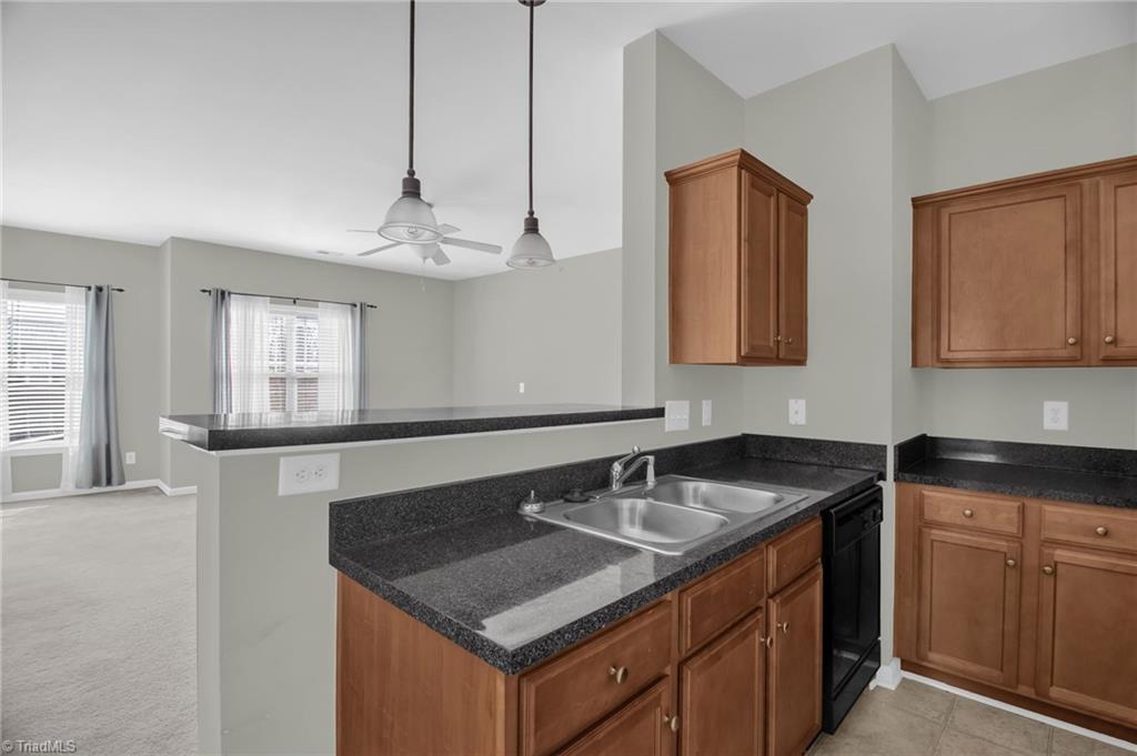 5430 Forester Drive, Unit 3D High Point, NC 27265 - Photo 16 of 31