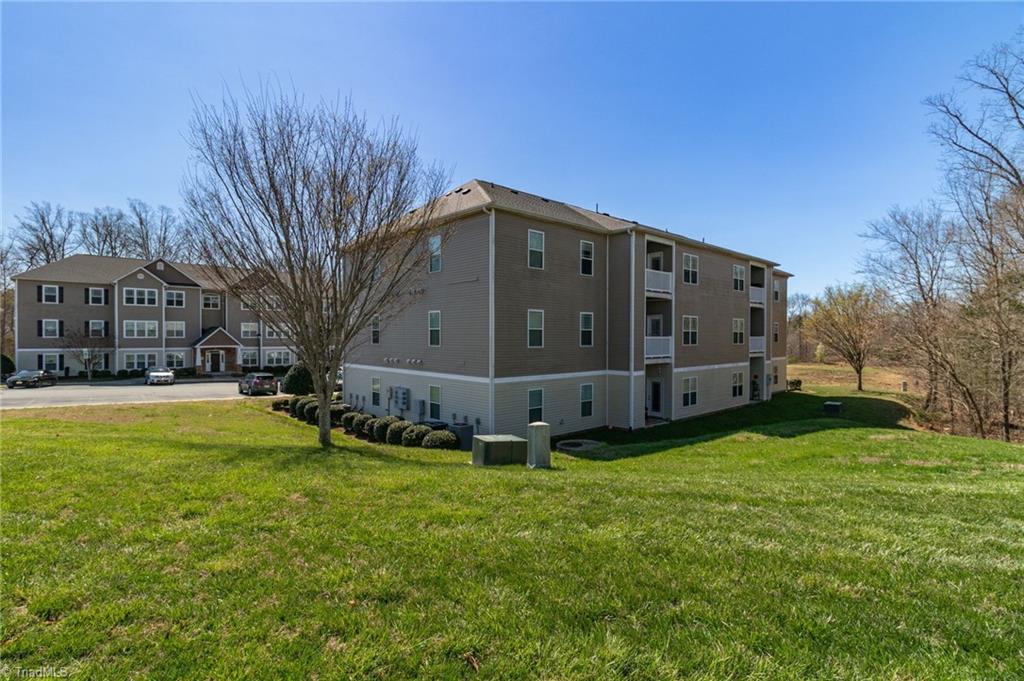 5430 Forester Drive, Unit 3D High Point, NC 27265 - Photo 29 of 31
