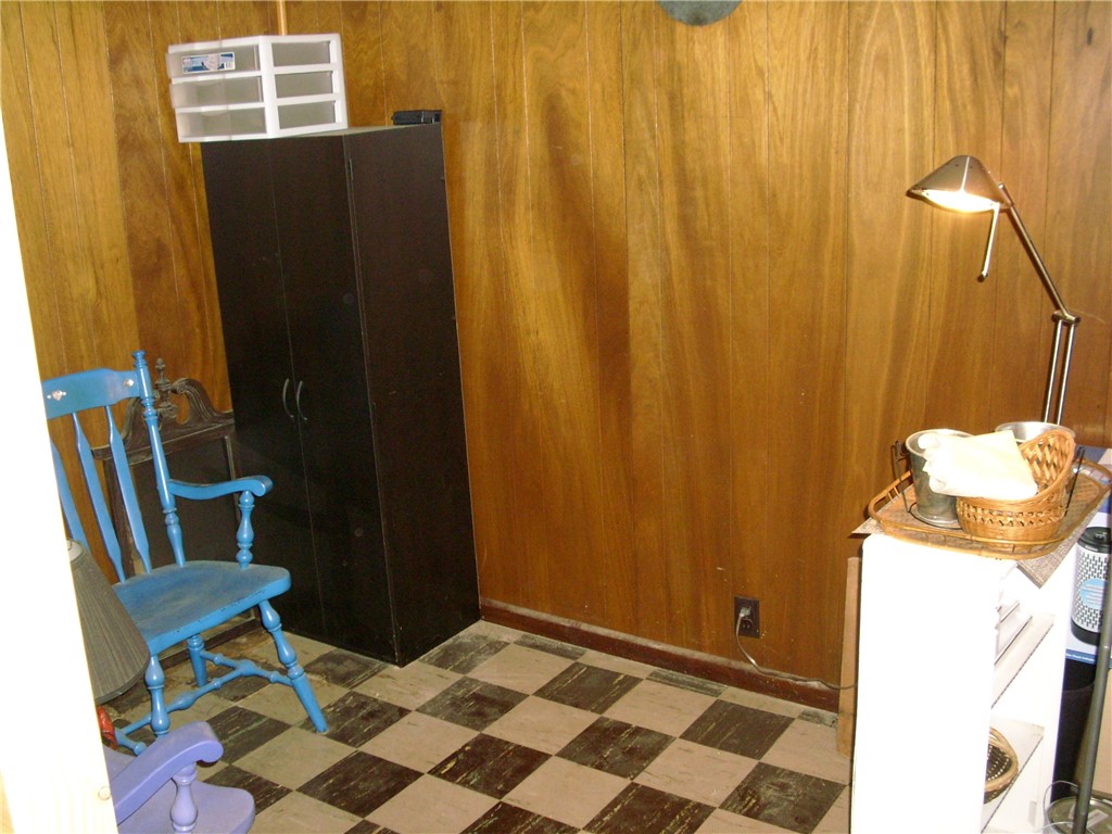 28 Myrna Road Warwick, RI 02818 - Photo 12 of 18