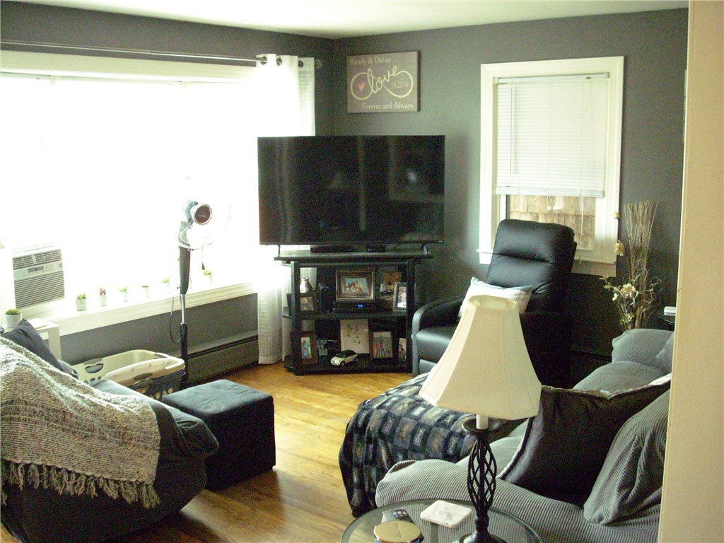 28 Myrna Road Warwick, RI 02818 - Photo 6 of 18