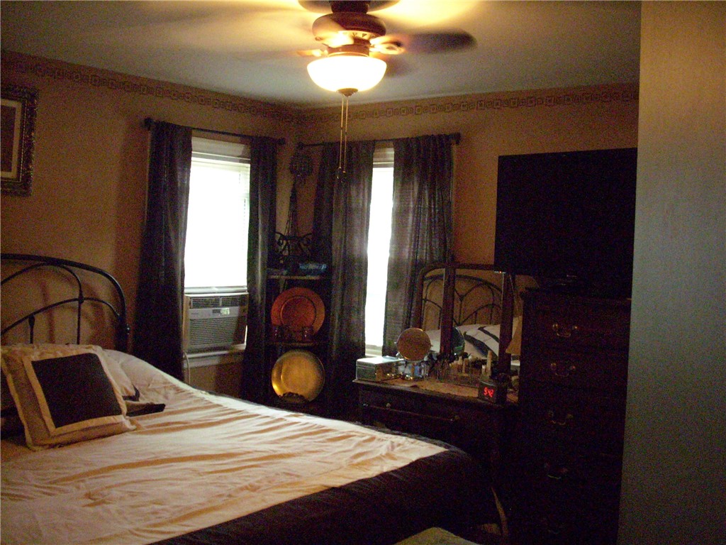 28 Myrna Road Warwick, RI 02818 - Photo 10 of 18