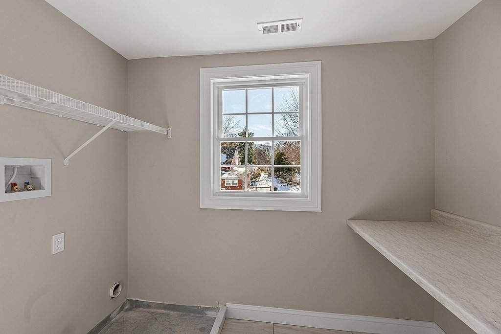 2 Carriage Hill Road Andover, MA 01810 - Photo 27 of 39 Gallery Image 27