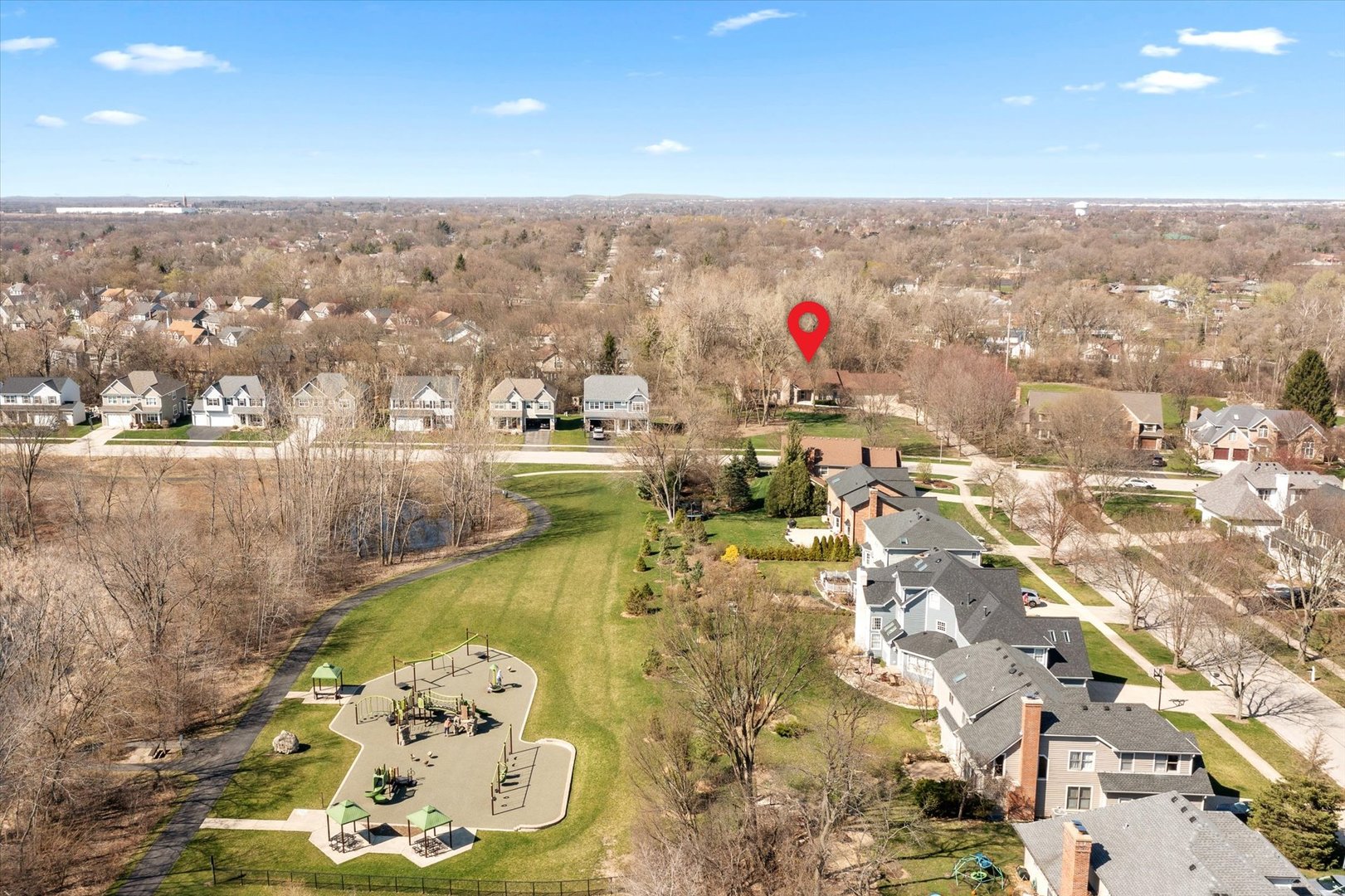 26W480 Churchill Road Winfield, IL 60190 - Photo 3 of 4 a view of a city