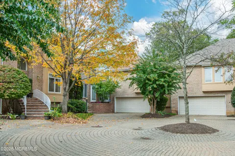 $1,050,000 | 237 Grand Cypress Court, Unit 328, Holmdel, NJ 07733