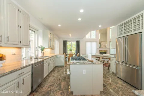 $1,050,000 | 237 Grand Cypress Court, Unit 328, Holmdel, NJ 07733