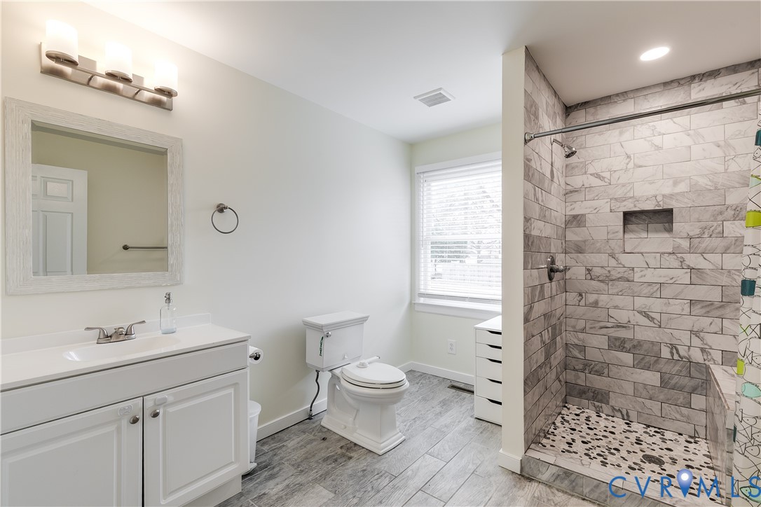 2301 Dickens Road Richmond, VA 23230 - Photo 25 of 32