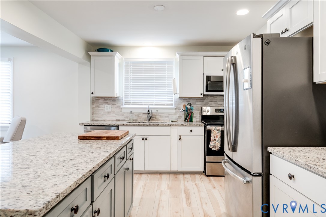 2301 Dickens Road Richmond, VA 23230 - Photo 5 of 32