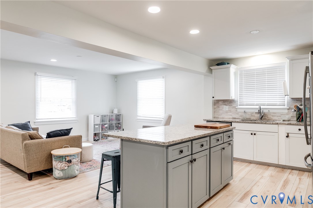 2301 Dickens Road Richmond, VA 23230 - Photo 6 of 32