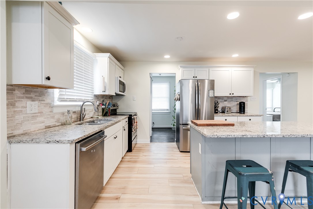 2301 Dickens Road Richmond, VA 23230 - Photo 10 of 32