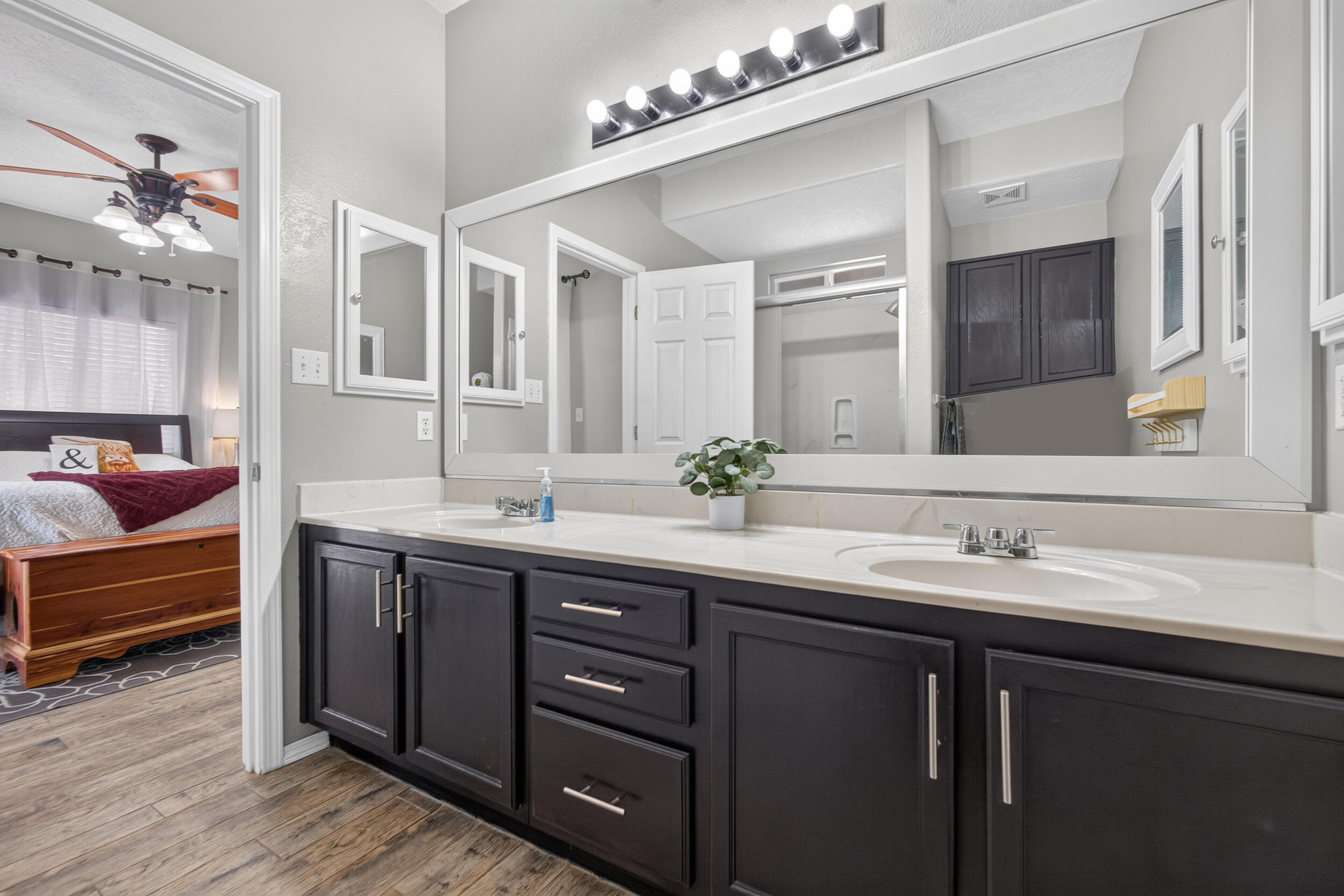 6601 Vista Del Rancho Road Northeast Albuquerque, NM 87113 - Photo 18 of 40 Gallery Image 18