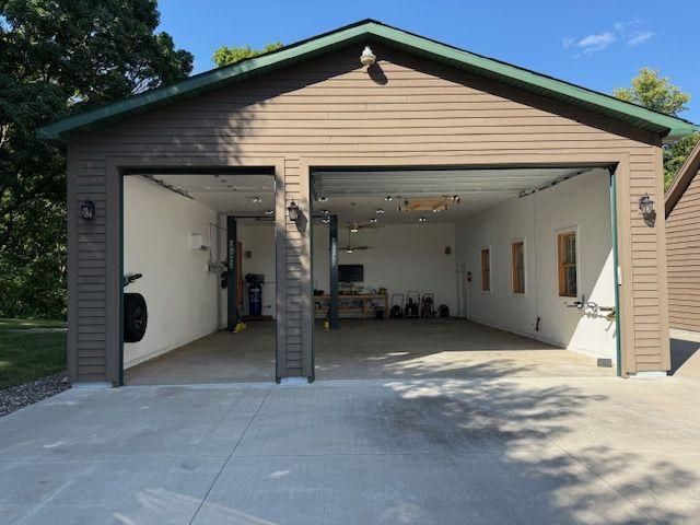 $1,150,000 | 3022 County Road 24, Medina, MN 55356