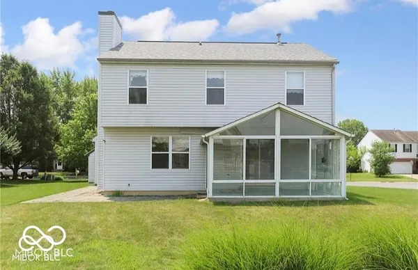 $1,950 | 4344 Teakwood Lane, Greenwood, IN 46143