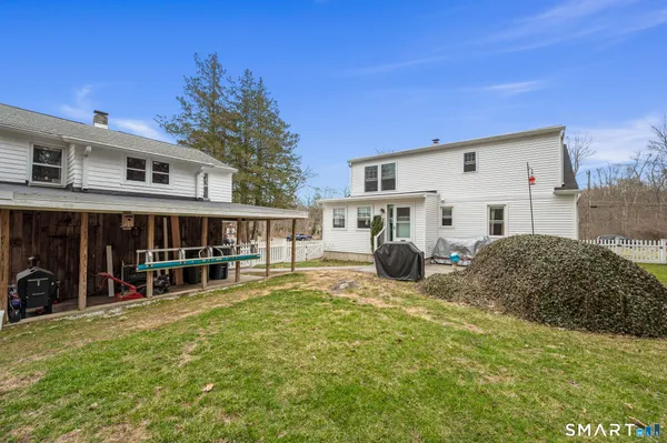 $474,900 | 8 North Higgins Street, Plymouth, CT 06786