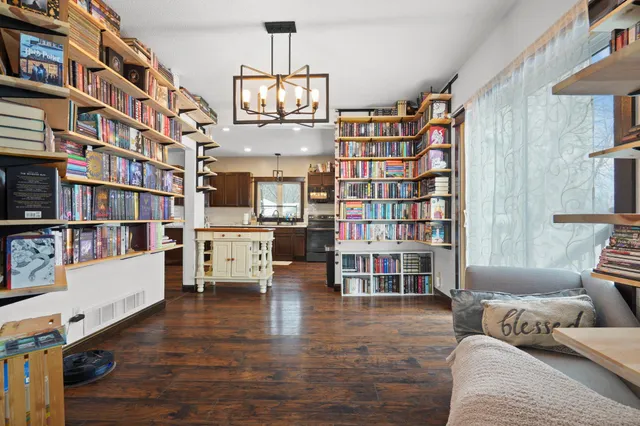 $249,900 | 30120 Redwing Avenue, Shafer, MN 55074