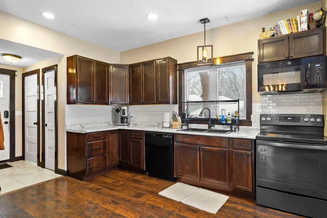 $249,900 | 30120 Redwing Avenue, Shafer, MN 55074