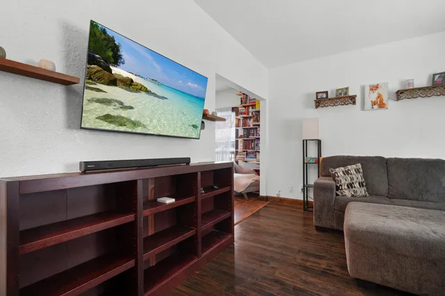 $249,900 | 30120 Redwing Avenue, Shafer, MN 55074