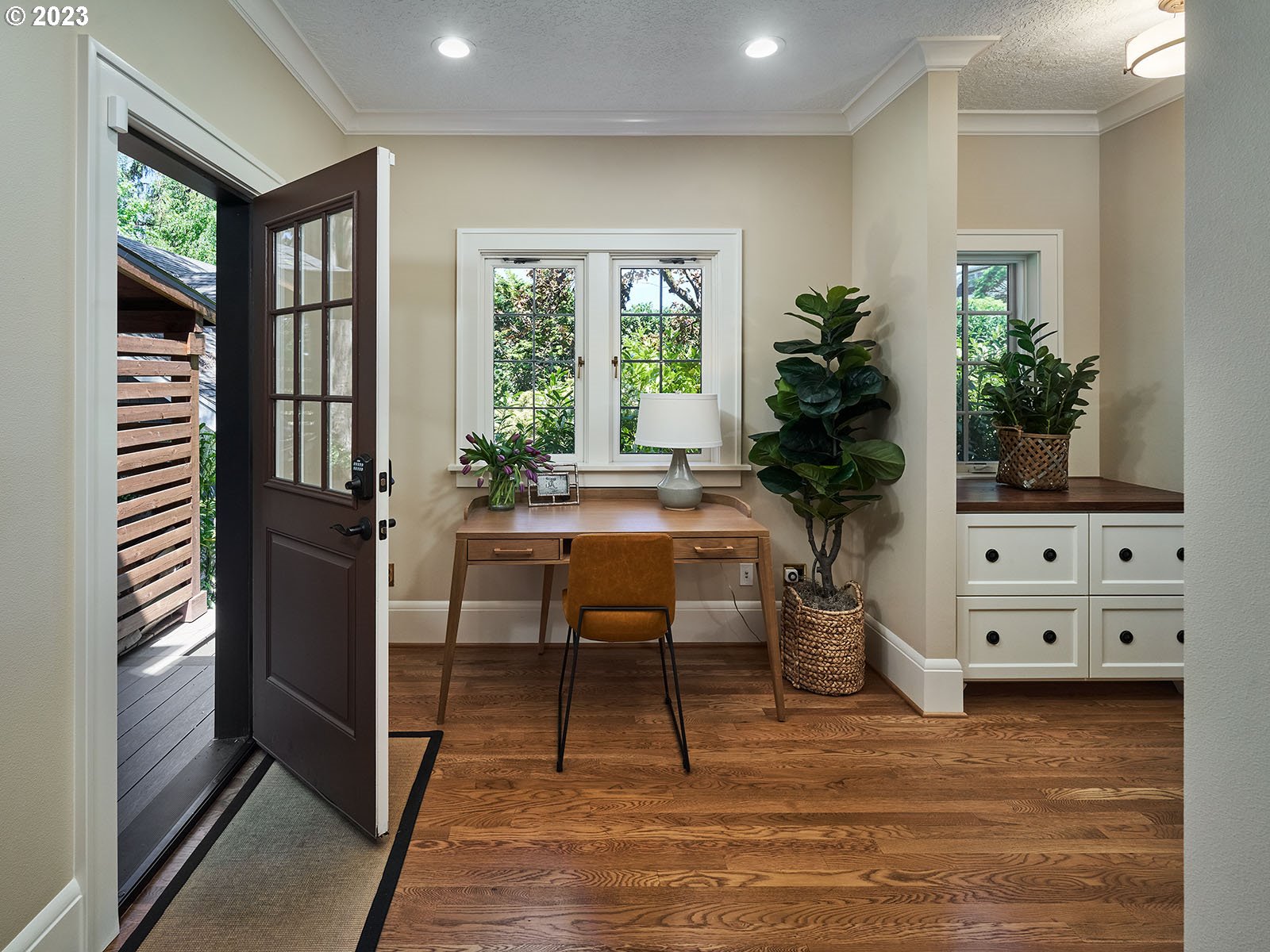 2719 Southwest Talbot Road Portland, OR 97201 - Photo 13 of 47 Gallery Image 13