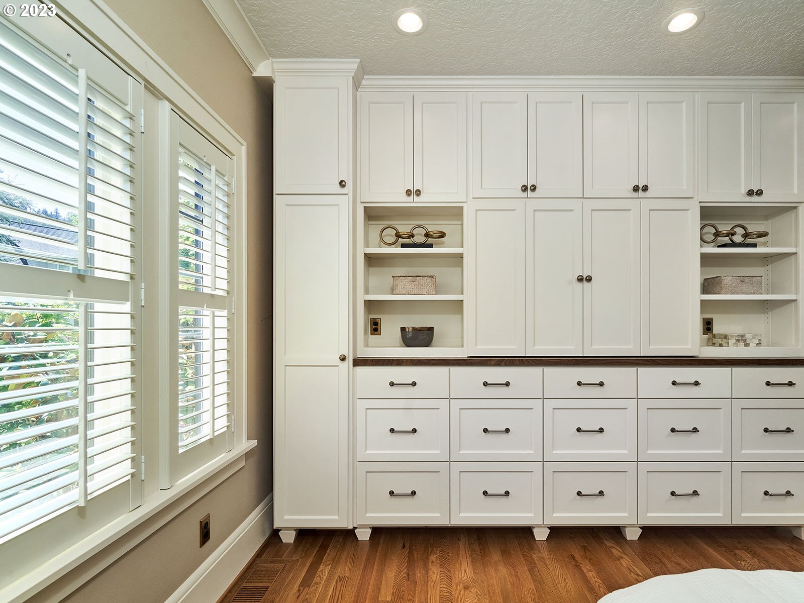 2719 Southwest Talbot Road Portland, OR 97201 - Photo 16 of 47 Gallery Image 16