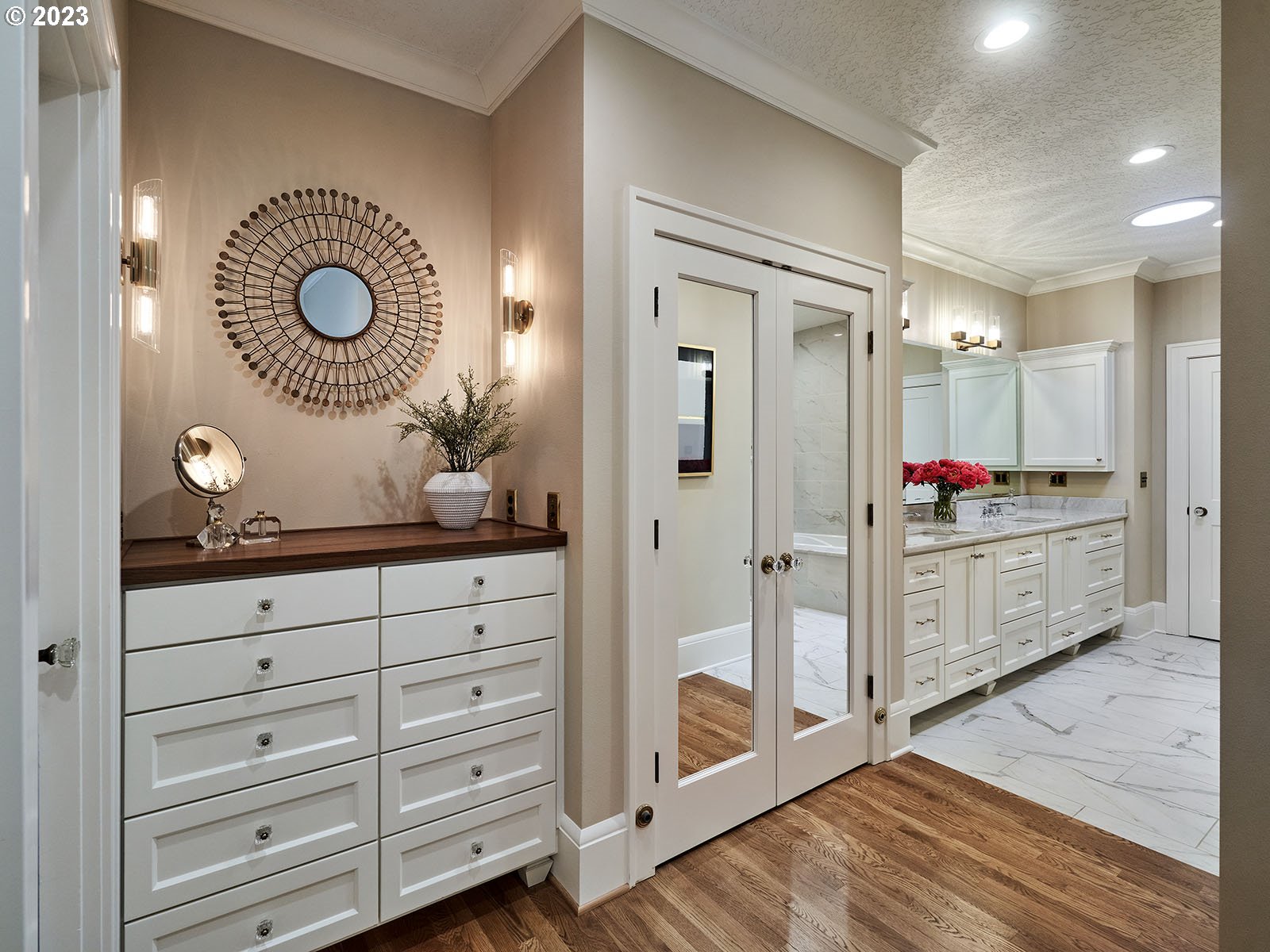 2719 Southwest Talbot Road Portland, OR 97201 - Photo 21 of 47 Gallery Image 21